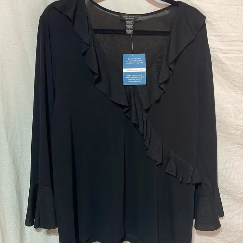Cable & Gauge 1x black ruffled cross over body ruffled cuff nwt perfect